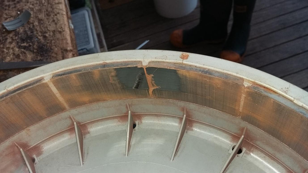 Rotor rubbing due to corrosion